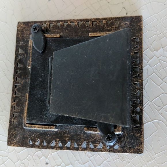 Small metal picture frame with golden stones. Glass/picture size 1 5/8" x 1 5/8" - Picture 6 of 9